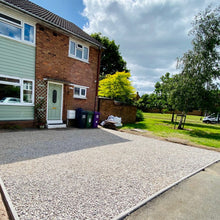 Load image into Gallery viewer, IBRAN_X Eco Friendly Gravel / Grass Grids for Drives, Parking Areas and Pathways.